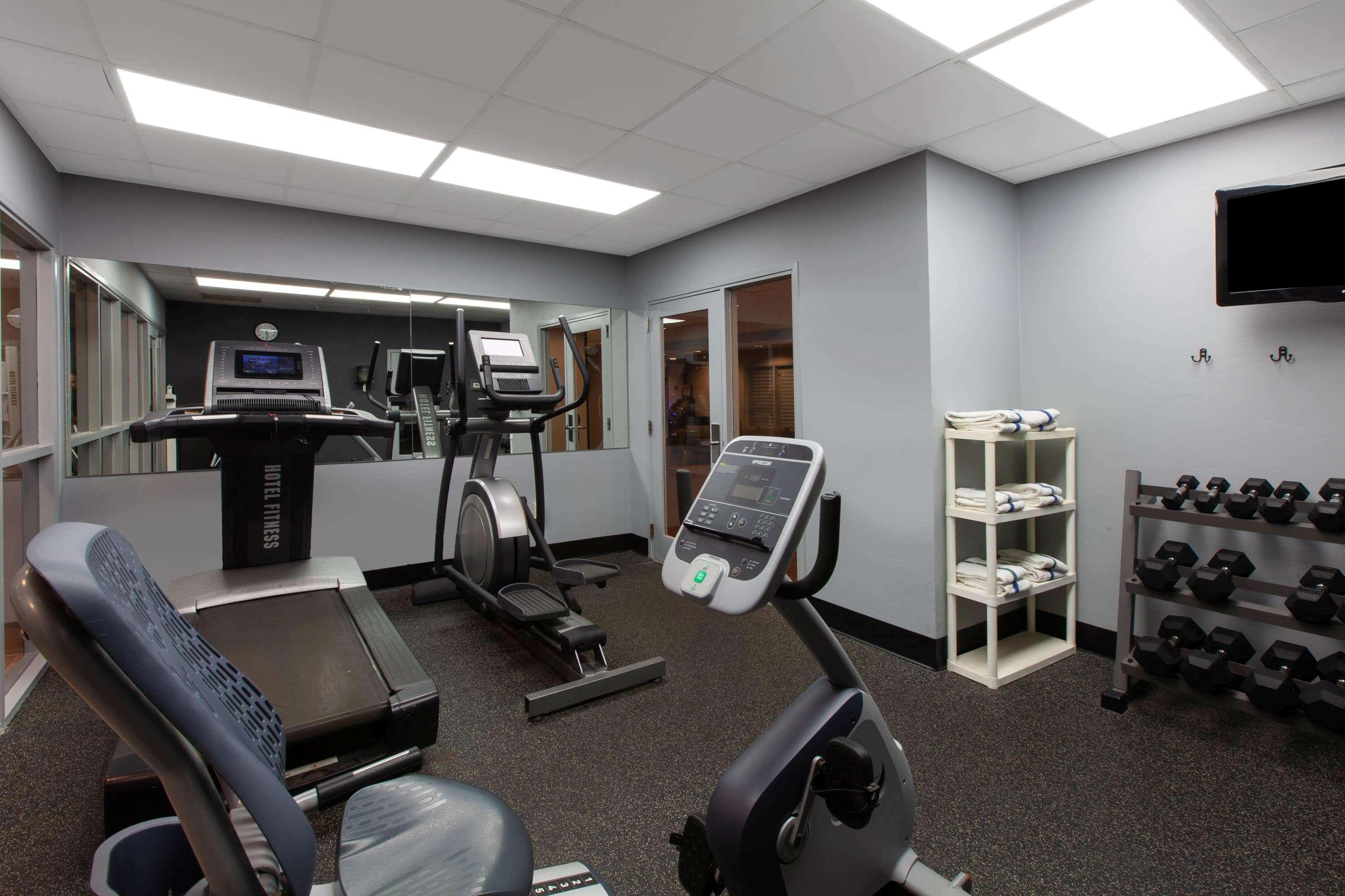Wingate by Wyndham Oklahoma City Airport Bagian luar foto