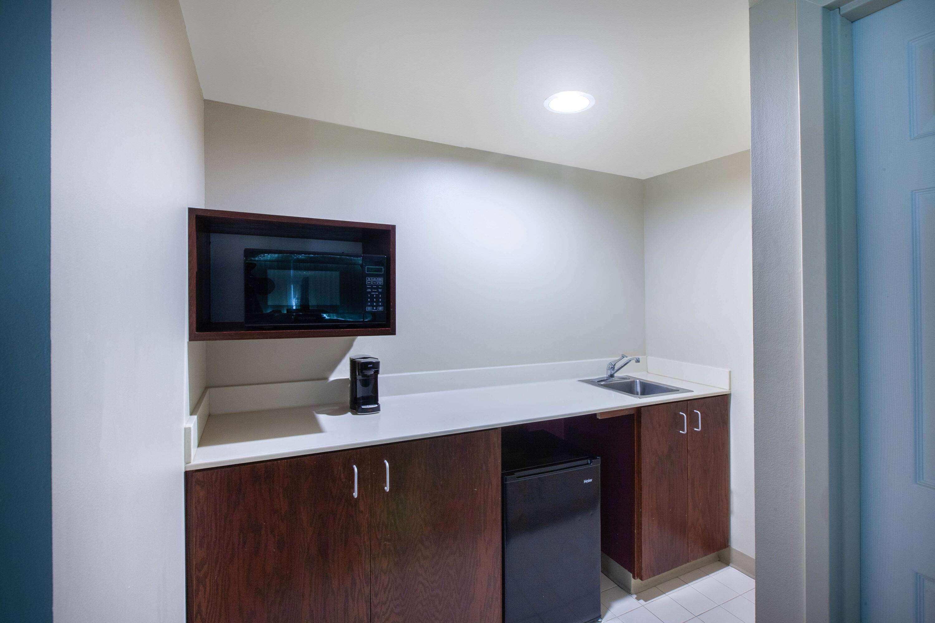 Wingate by Wyndham Oklahoma City Airport Bagian luar foto